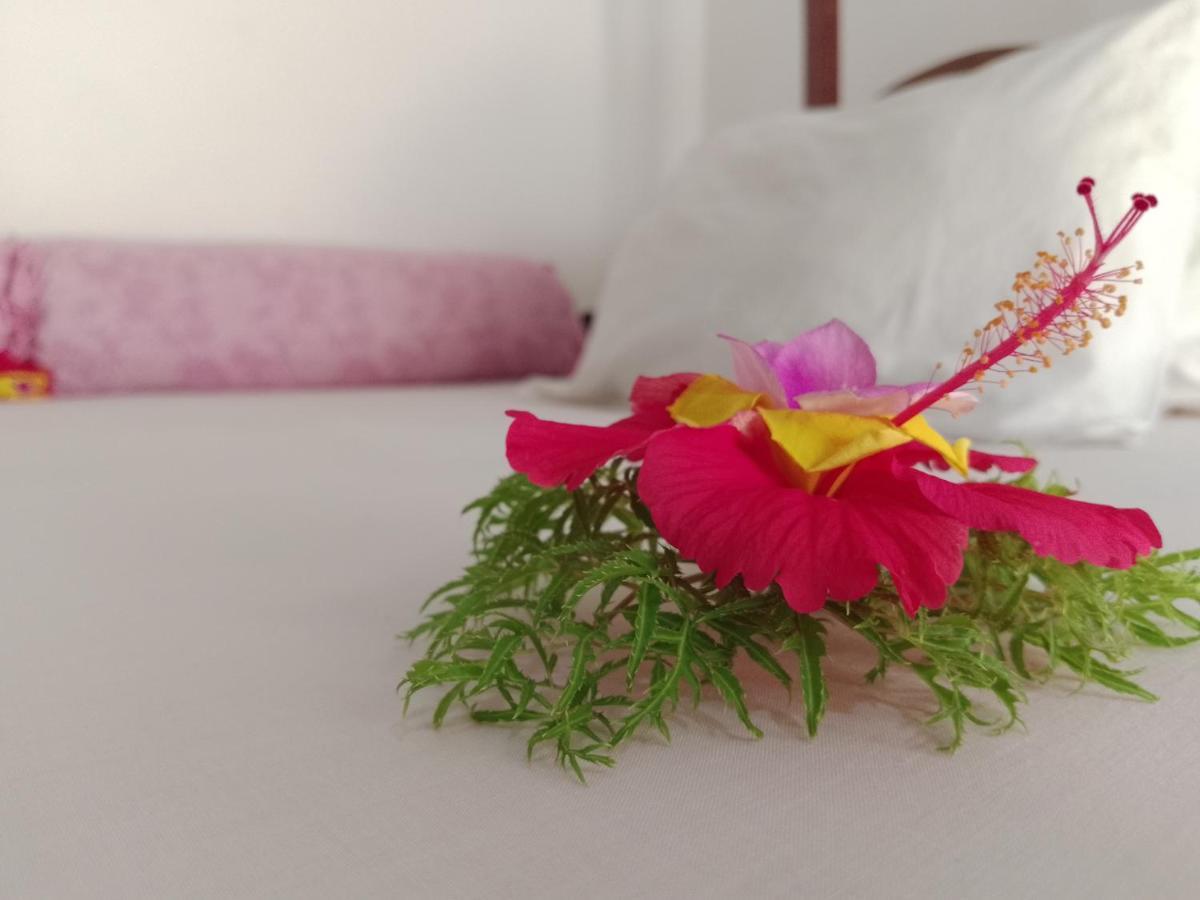 H & H Bungalows Нунгви Экстерьер фото